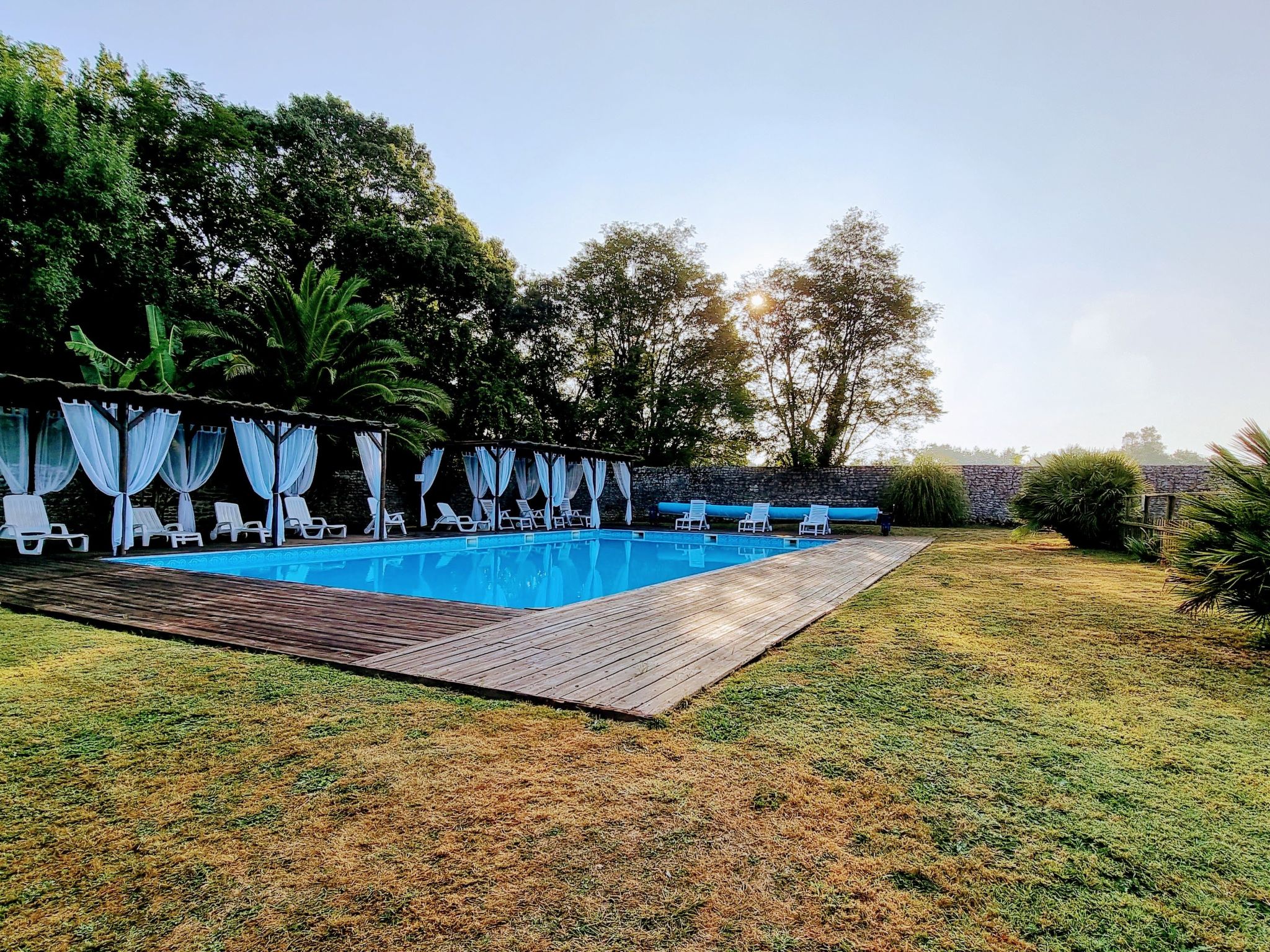 La Cave. Gite 3 chambres avec piscine-Binnen