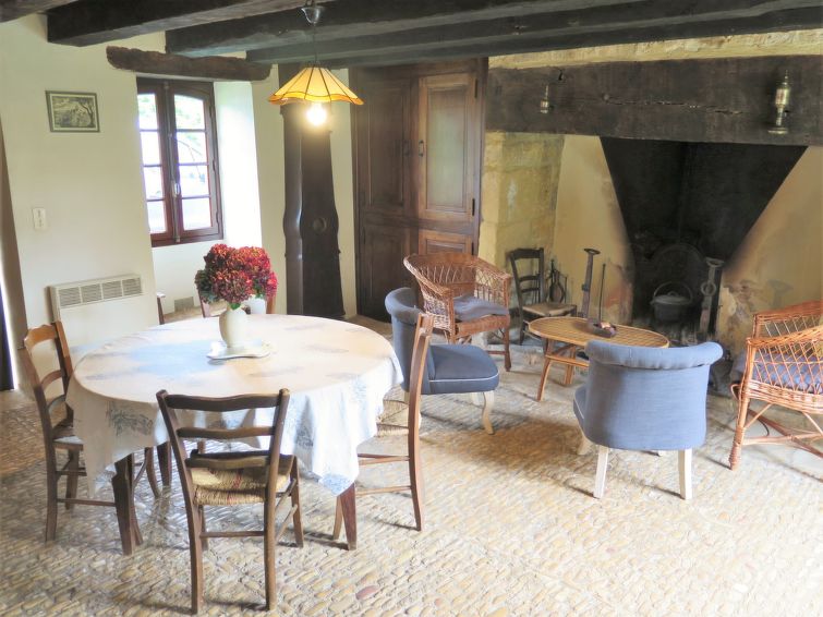 Search and Stay destination Jayac, Nouvelle-Aquitaine - France from AU$ 113. Le Petit Gîte (JAY100)