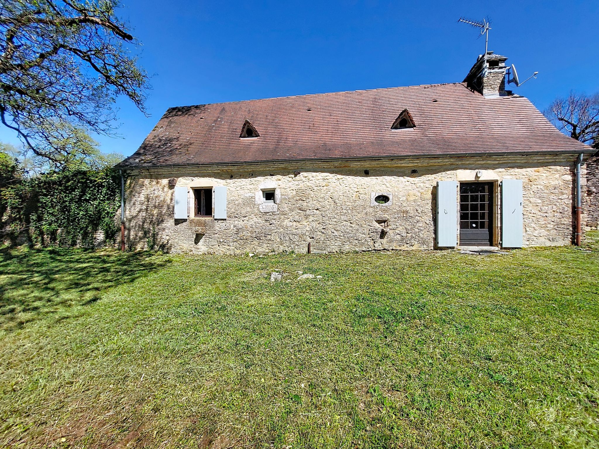 Le Petit Gîte - Buiten