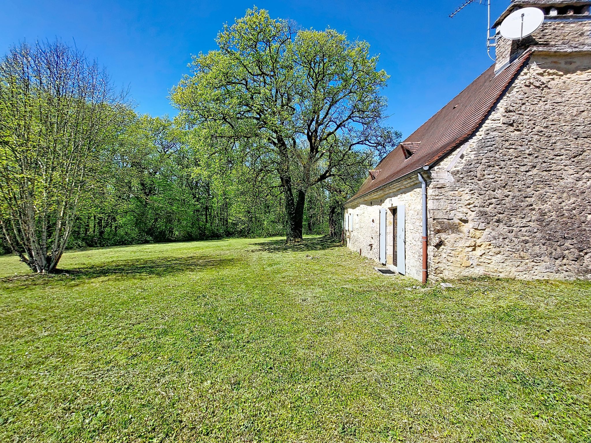 Le Petit Gîte - Buiten