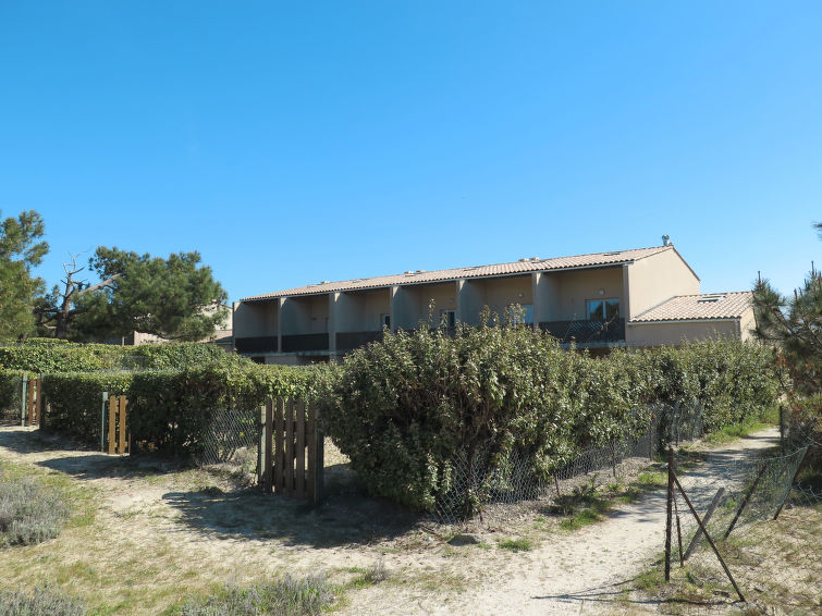 Search and Stay destination Carcans, Nouvelle-Aquitaine - France from AU$ 142. Les Hameaux de l'Océan 46J