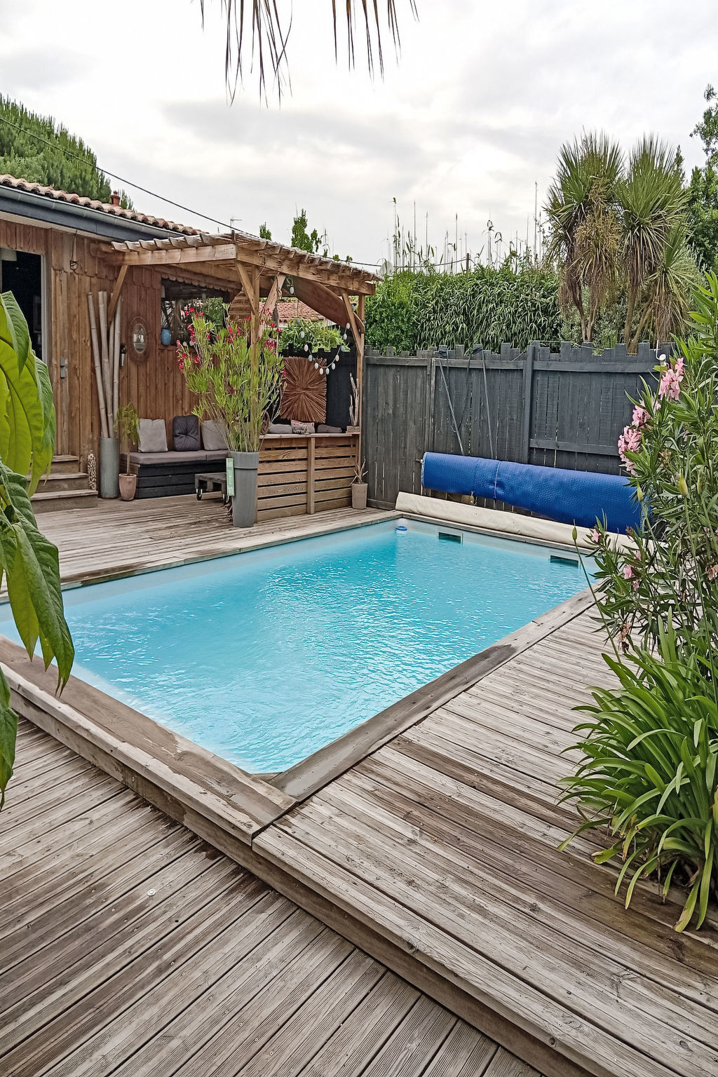 Maison piscine chauffée au calme - Draußen
