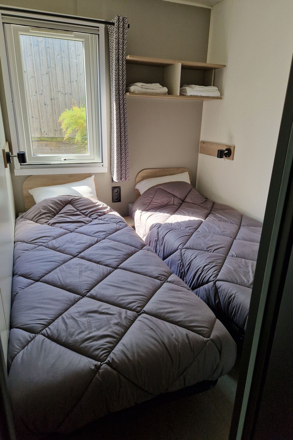 Mobil-home tout confort Camping 5 à Montalivet-Binnen