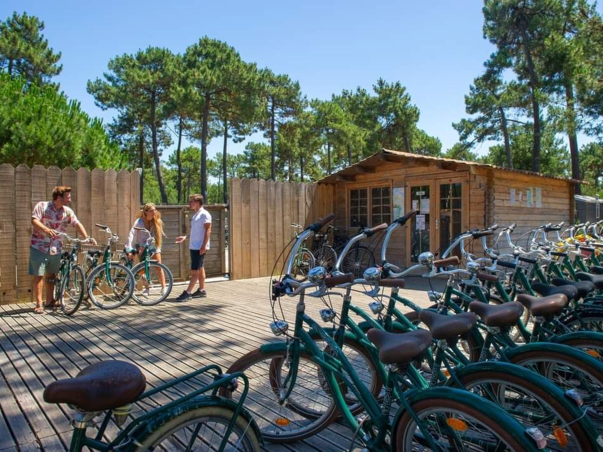 Mobil-home tout confort Camping 5 à Montalivet-Binnen