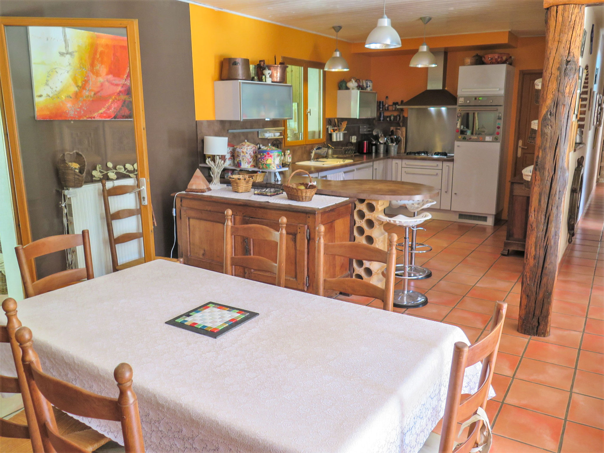 Kitchen / Dining Room