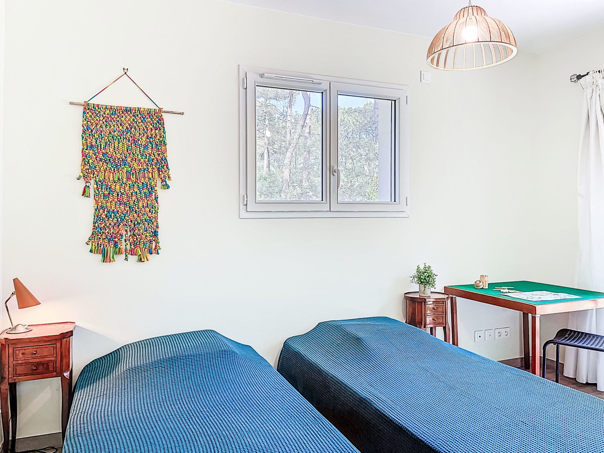 Hibiscus 10 - Drinnen