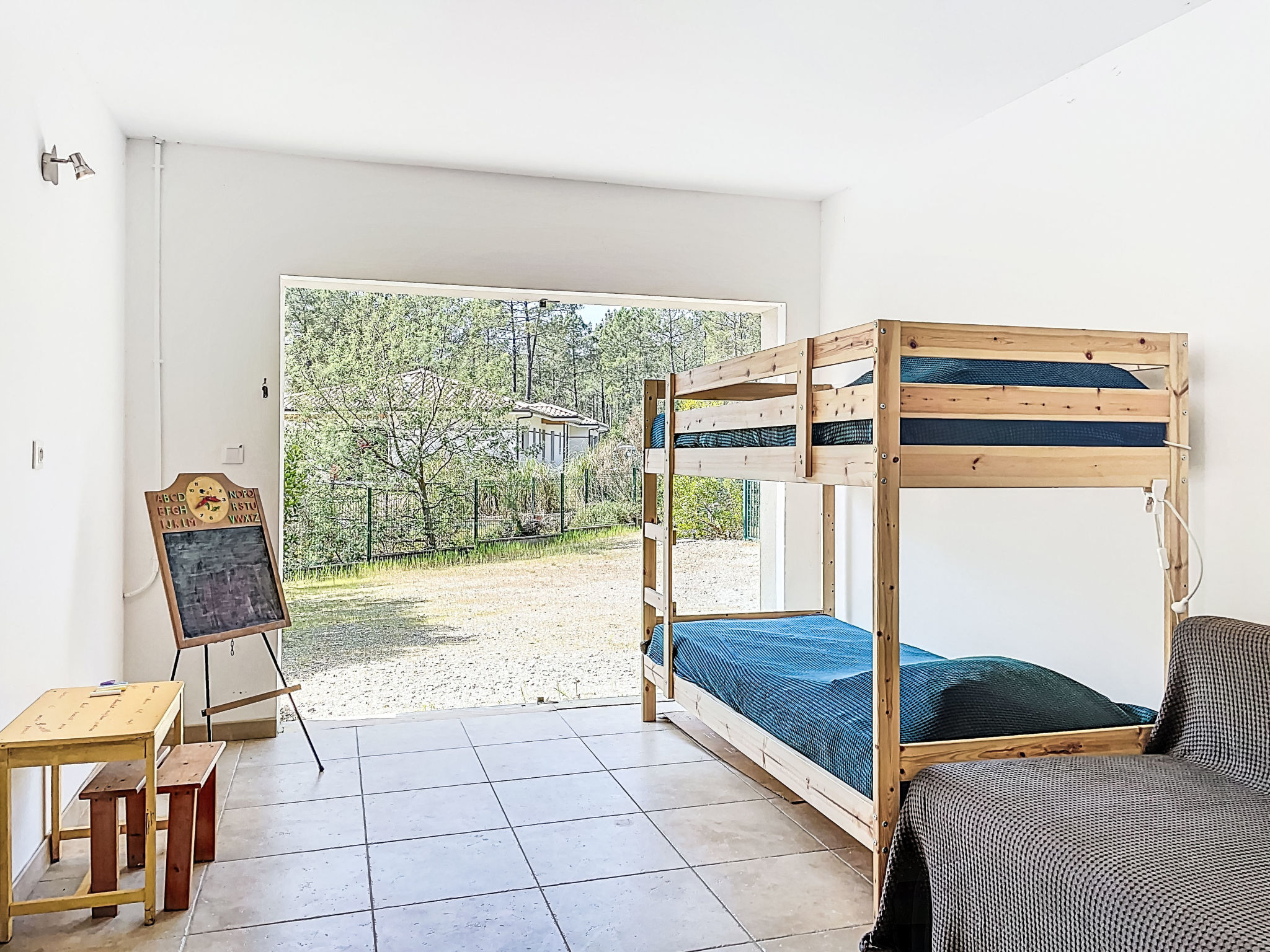 Hibiscus 10 - Drinnen