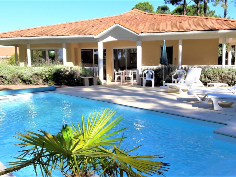 Search and Stay destination Lacanau, Nouvelle-Aquitaine - France from AU$ 456. Eden Parc