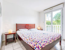 Vrijstaand vakantiehuis met privézwembad in Lacanau · 120 m² - thumbnail 5