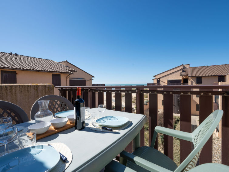 Search and Stay destination Lacanau, Nouvelle-Aquitaine - France from AU$ 215. Les Maisons de l'Océan