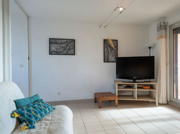 Search and Stay, undefined in undefined. Gallery position 4