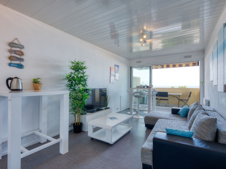 Search and Stay destination Lacanau, Nouvelle-Aquitaine - France from AU$ 245. Les Océanides