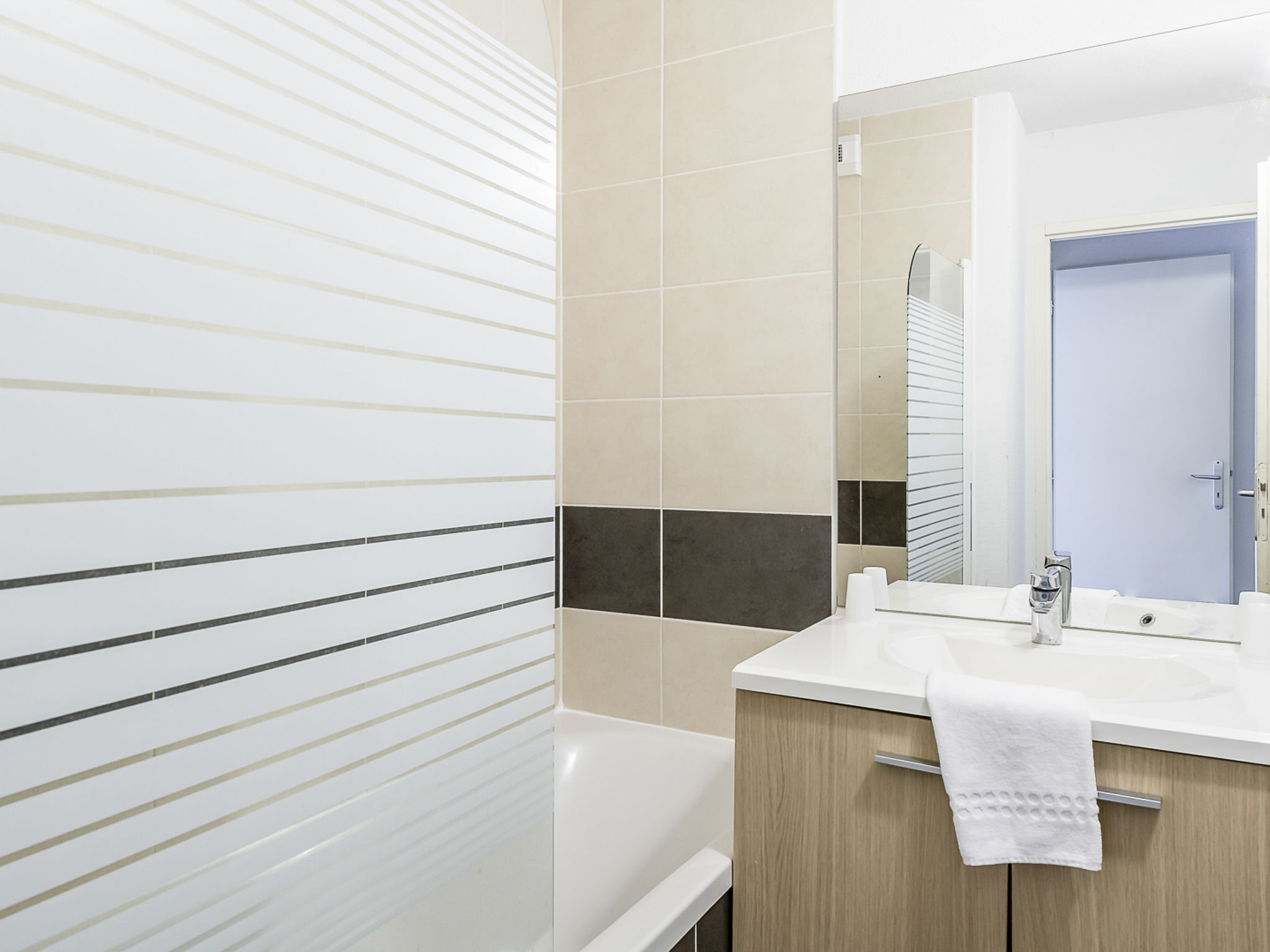 Les Rives du Lac-Binnen