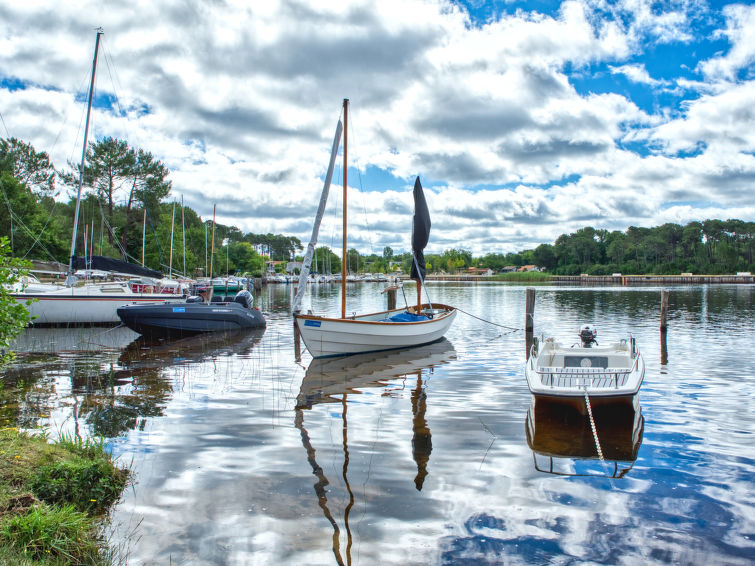 Photo of Les Rives du Lac