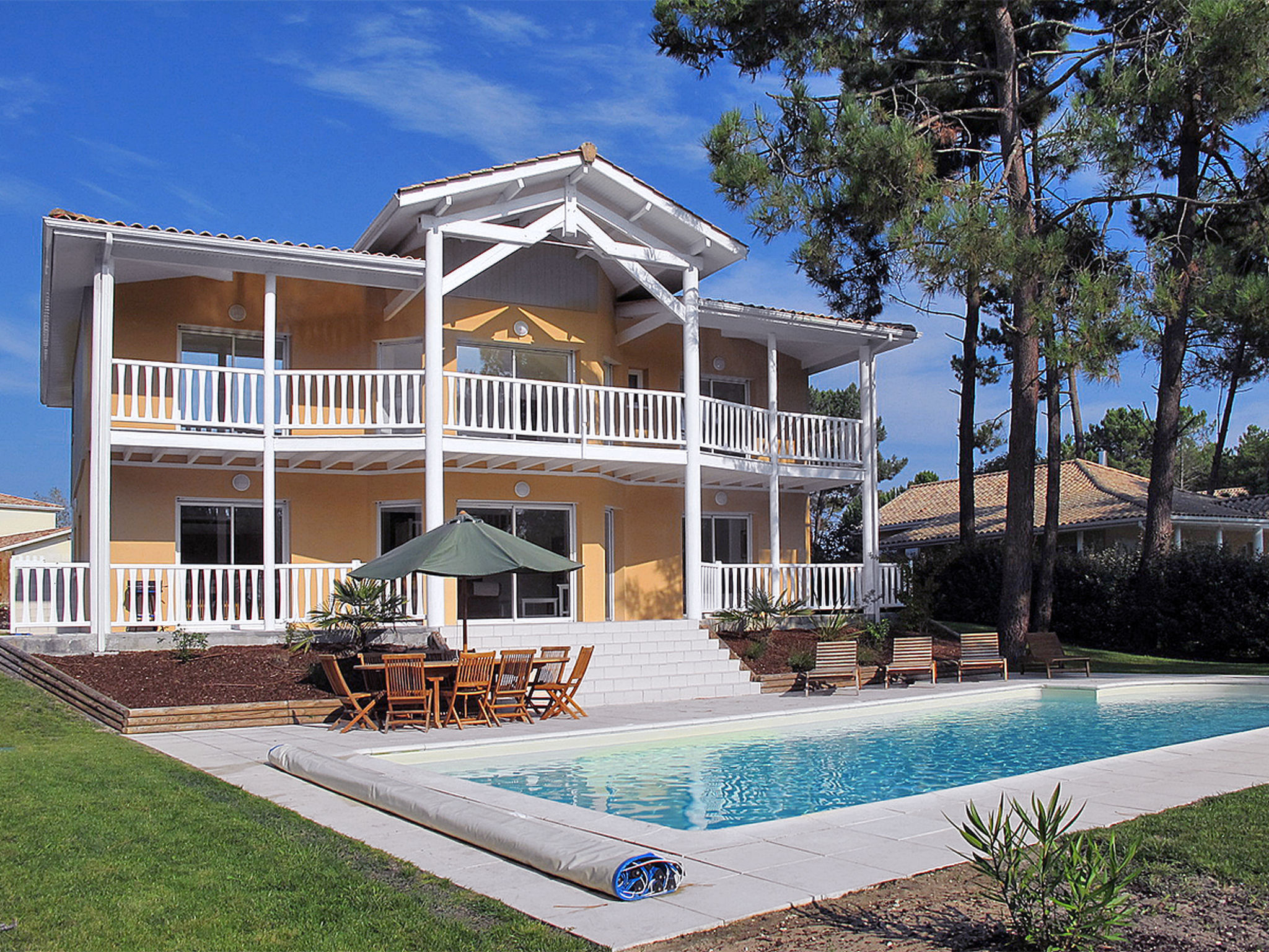 Eden Golf Prestige Translation missing: cottages_en.helpers.properties.accommodation_type.holiday_resort in Lacanau
