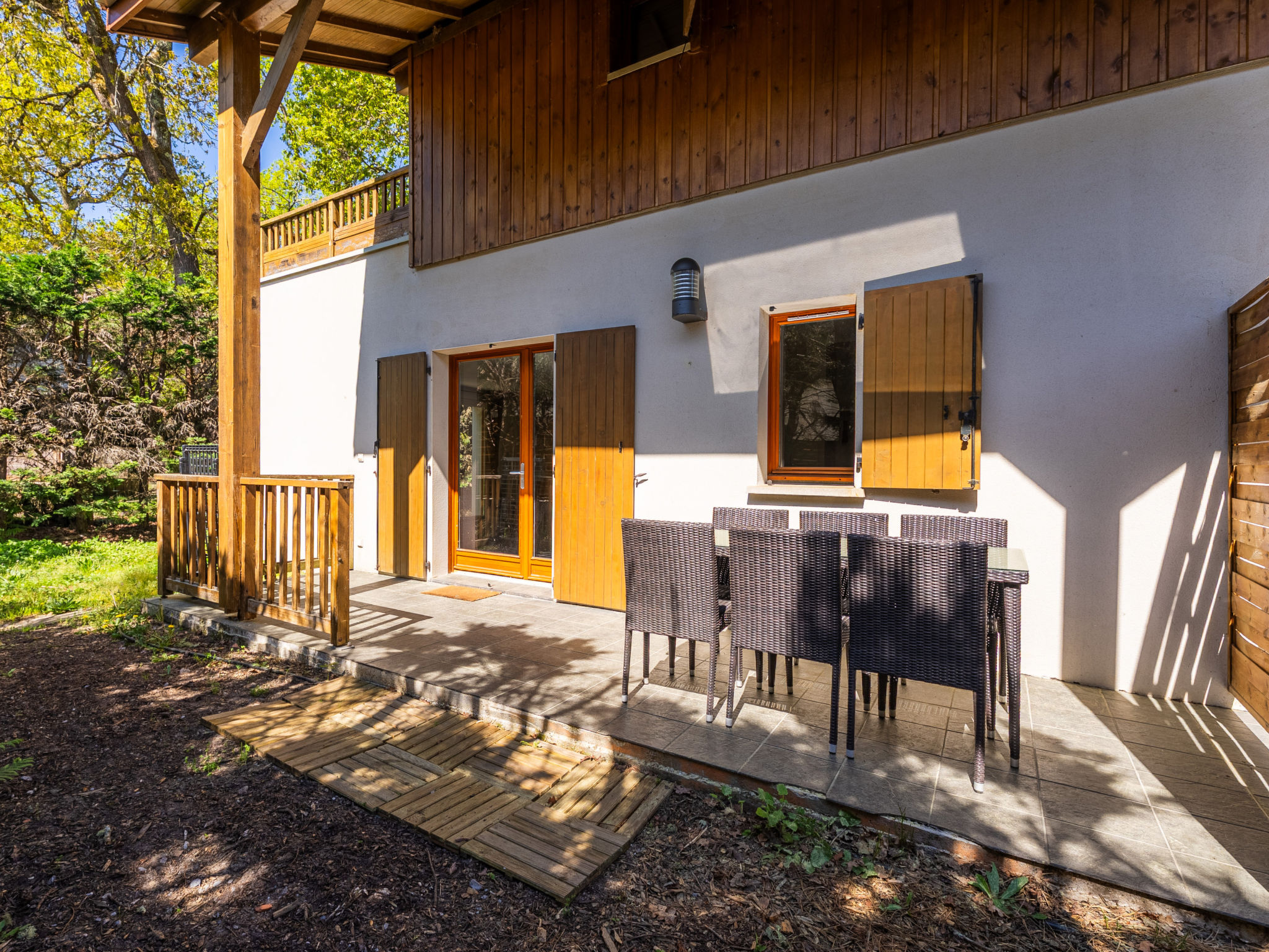 Rives du Lac - Outside