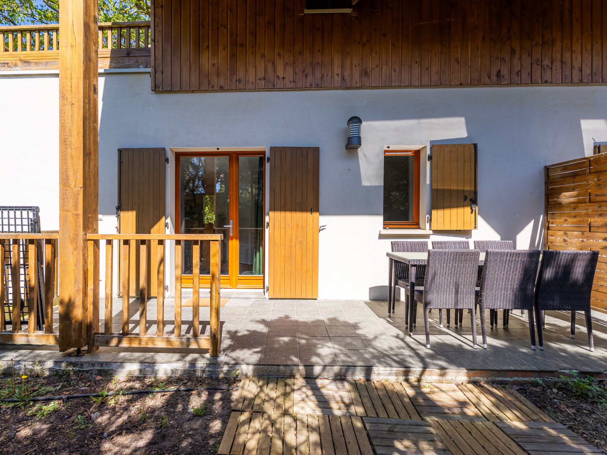 Rives du Lac - Outside