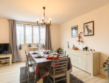 Ferienwohnung Dans la forêt de Pin