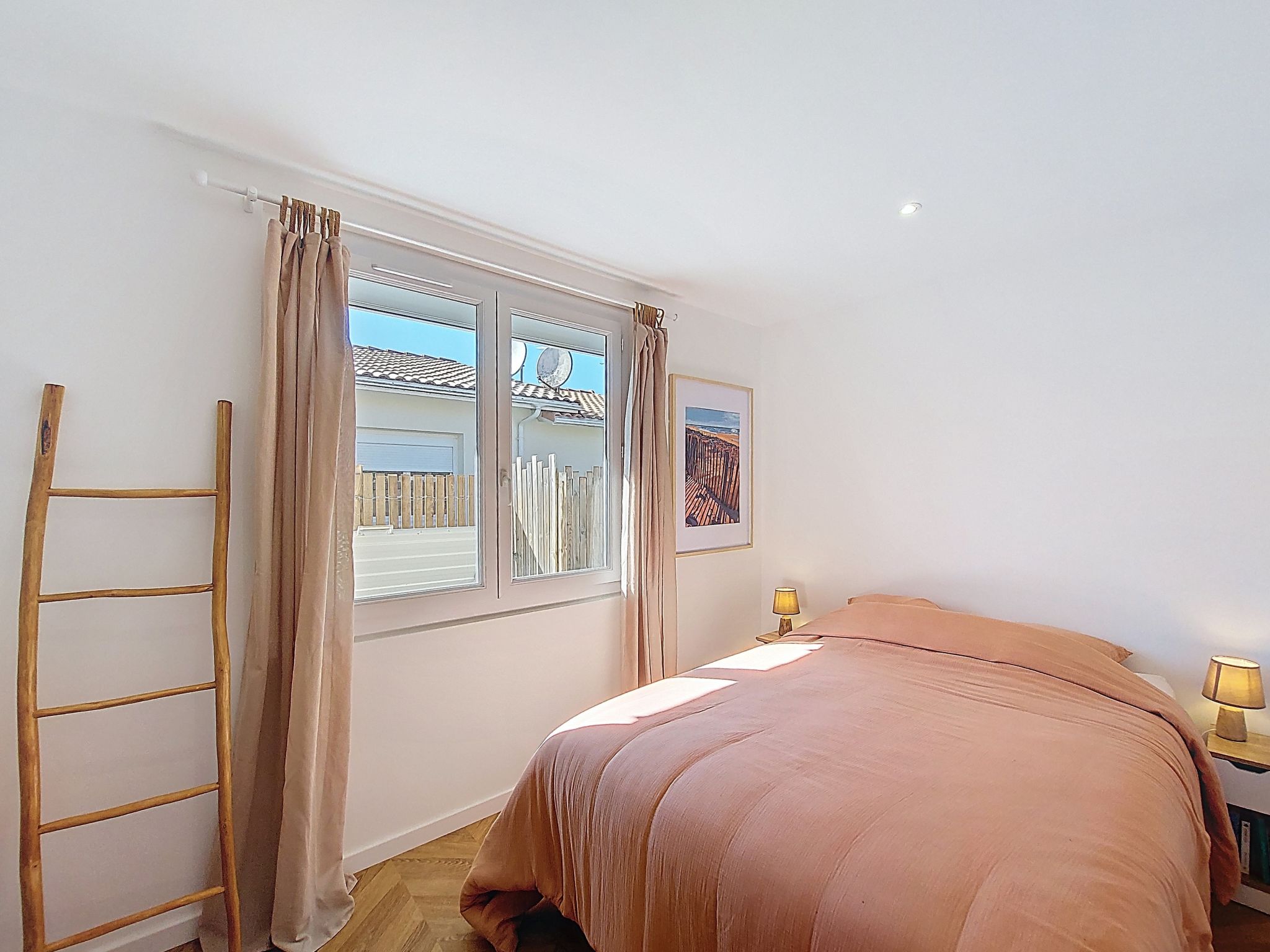 Photo of Maison Georgia Rose