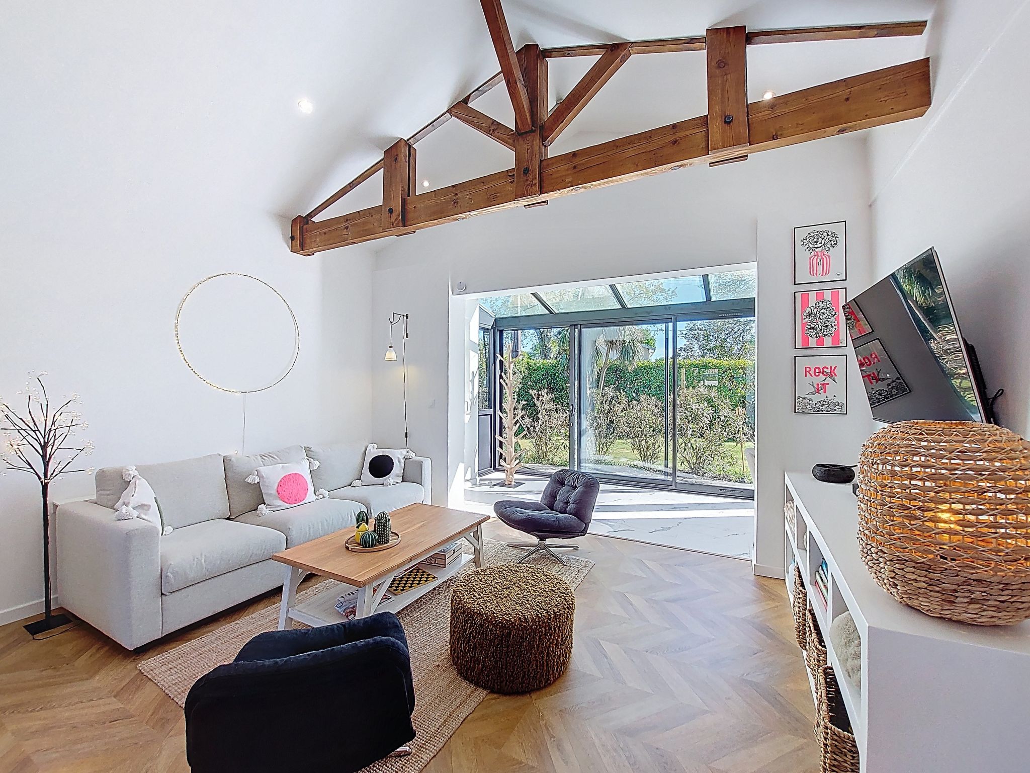 Photo of Maison Georgia Rose