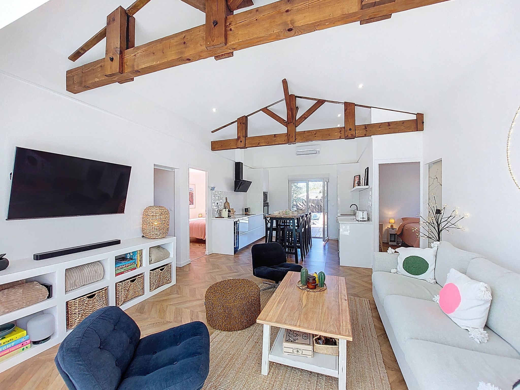 Photo of Maison Georgia Rose