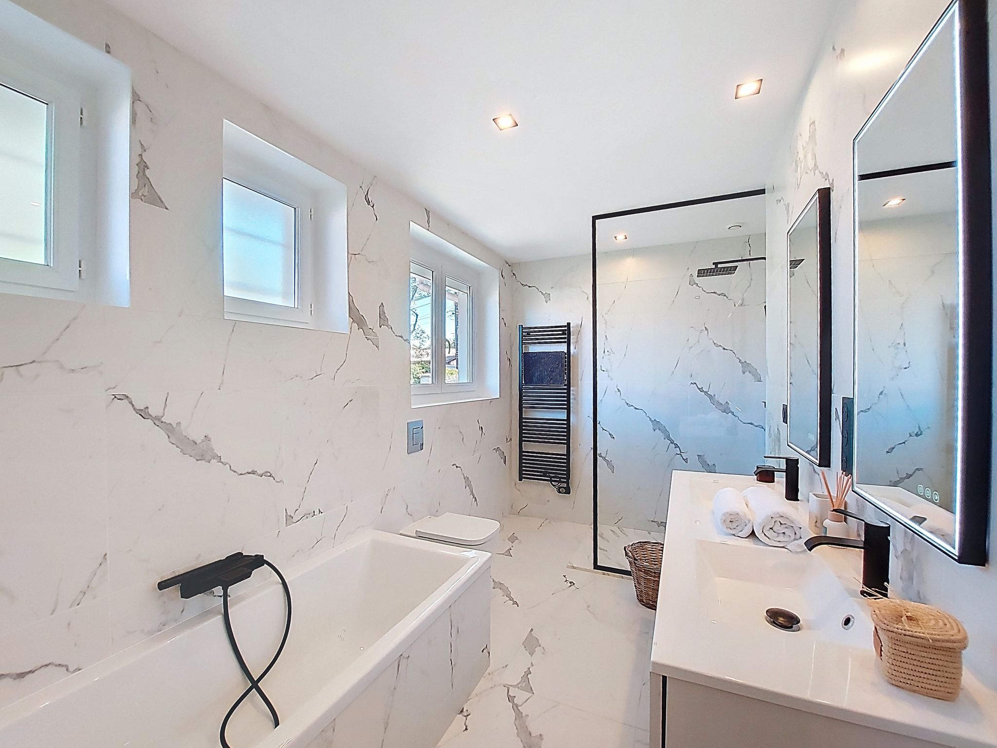 Photo of Maison Georgia Rose