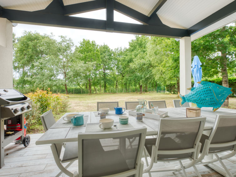 Search and Stay destination Grayan-et-l'Hôpital, Nouvelle-Aquitaine - France from AU$ 316. Petite Dépée