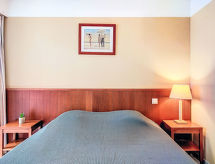 Rustiek appartement aan de golfbaan bij het Meer van Maubuisson - thumbnail 2