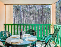 Rustiek appartement aan de golfbaan bij het Meer van Maubuisson - thumbnail 3