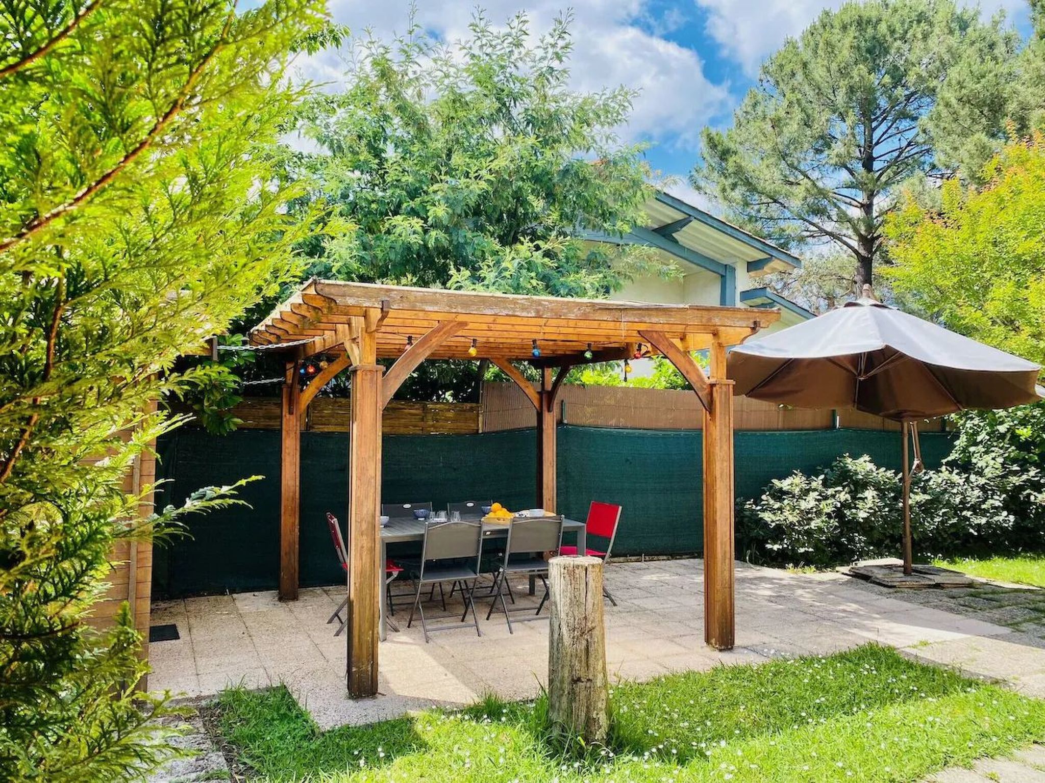 Swimmingpool - Strand - Geschäfte-Image-tags.info