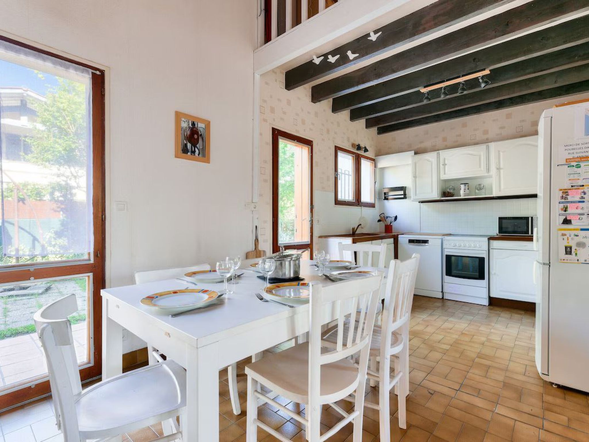 Swimmingpool - Strand - Geschäfte-Image-tags.info