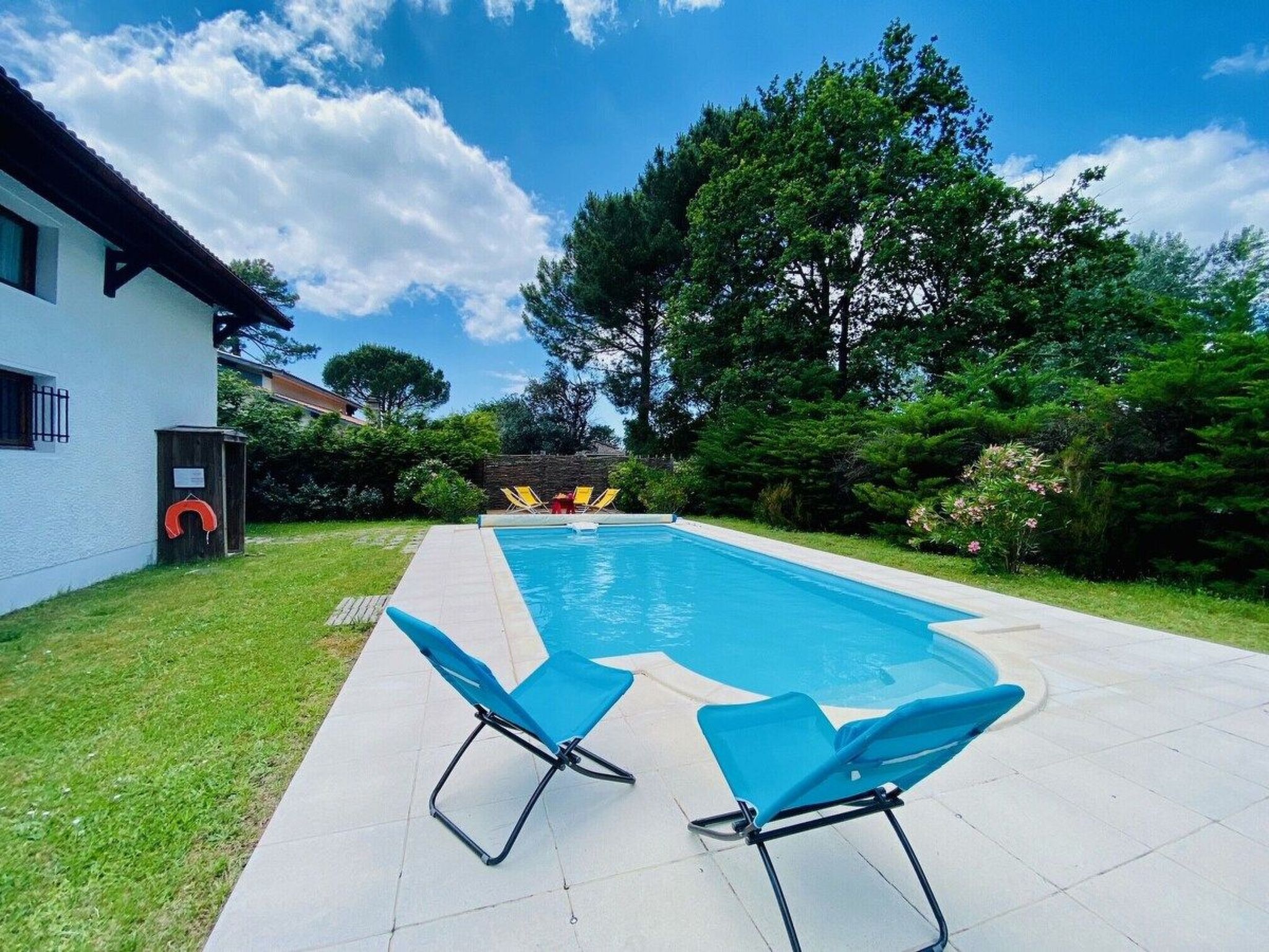 Swimmingpool - Strand - Geschäfte-Image-tags.info