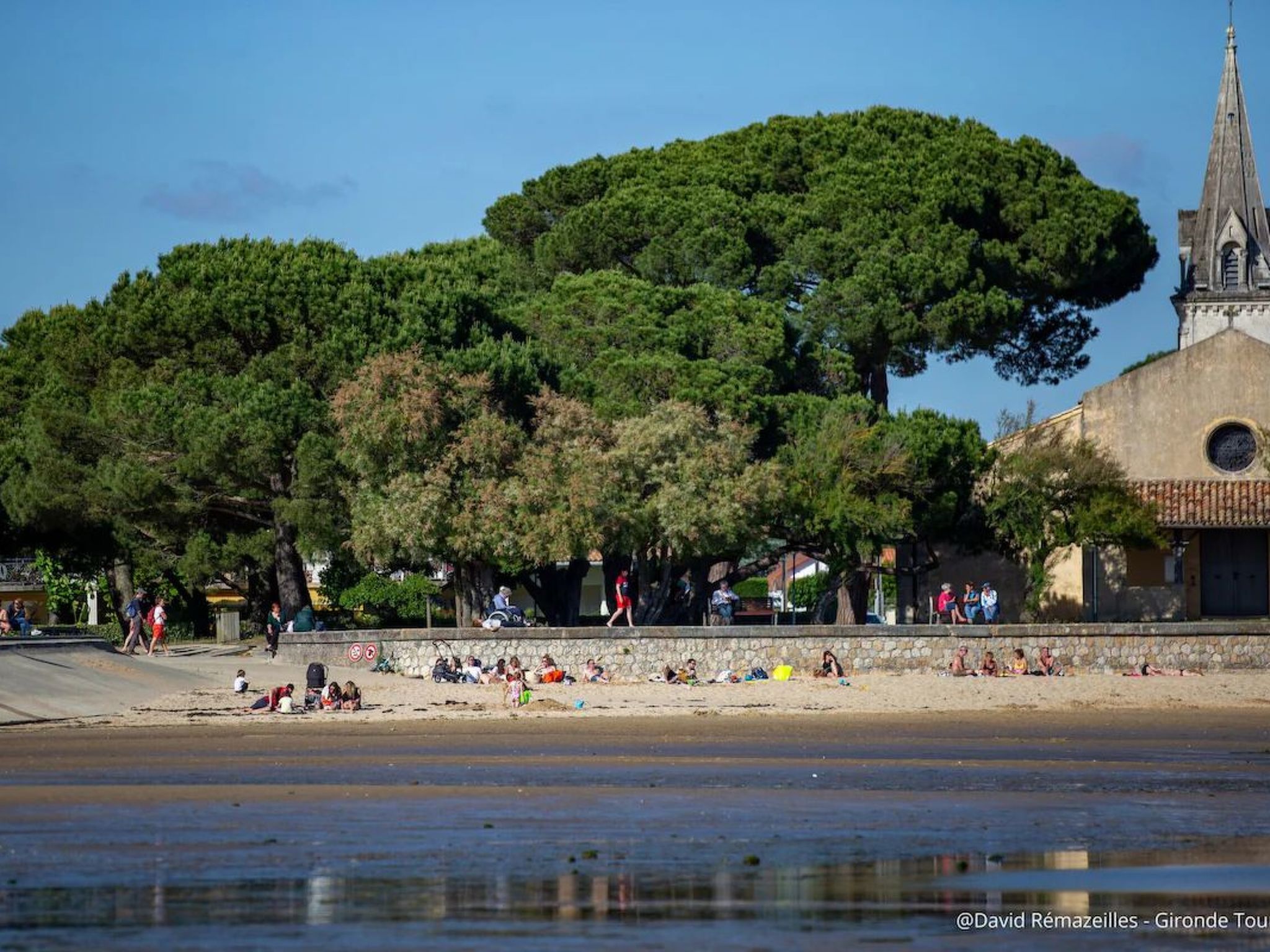 Swimmingpool - Strand - Geschäfte-Image-tags.info