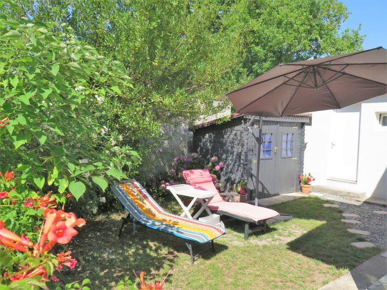 Search and Stay destination Andernos-les-Bains, Nouvelle-Aquitaine - France from AU$ 156. L'Andernosienne