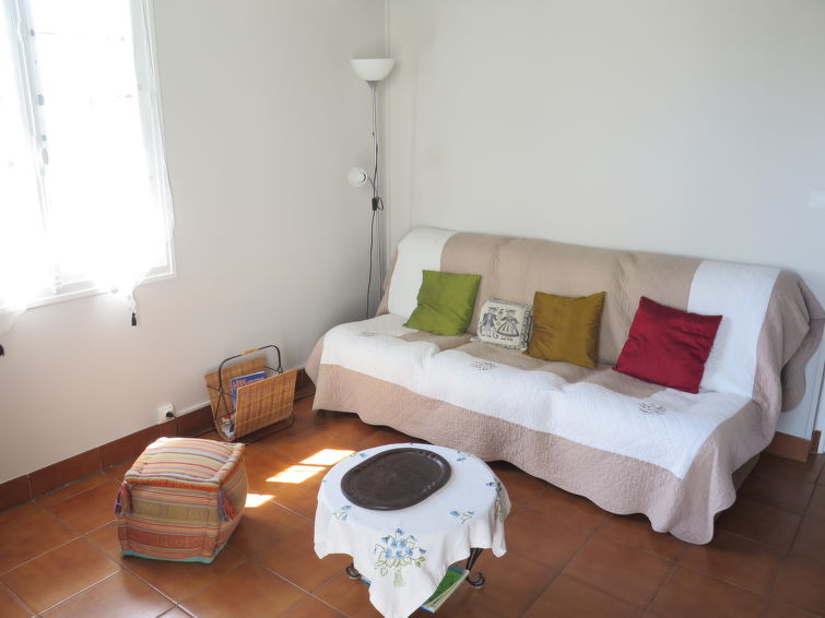 Search and Stay destination Andernos-les-Bains, Nouvelle-Aquitaine - France from AU$ 153. L'Andernosienne
