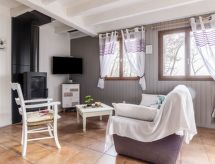 L'Aubépine: authentiek vakantiehuis met zwembad op 17 ha landgoed in de Lot - thumbnail 4