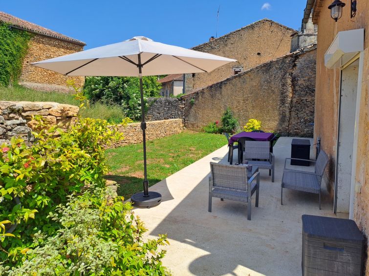 Search and Stay destination Lacapelle-Biron, Nouvelle-Aquitaine - France from AU$ 366. Maison du Bourg