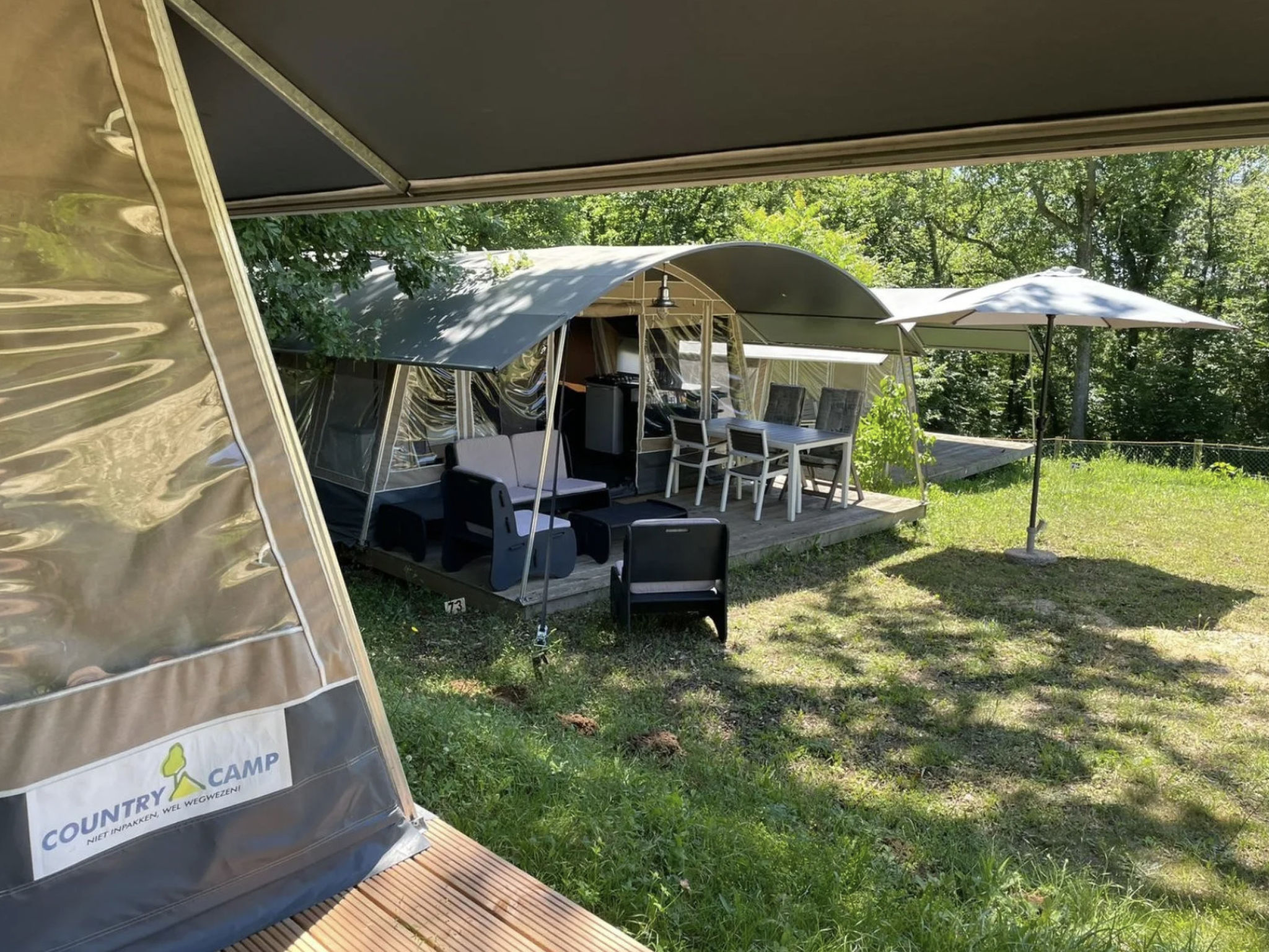 Camping Le Clou - Lodge de Luxe