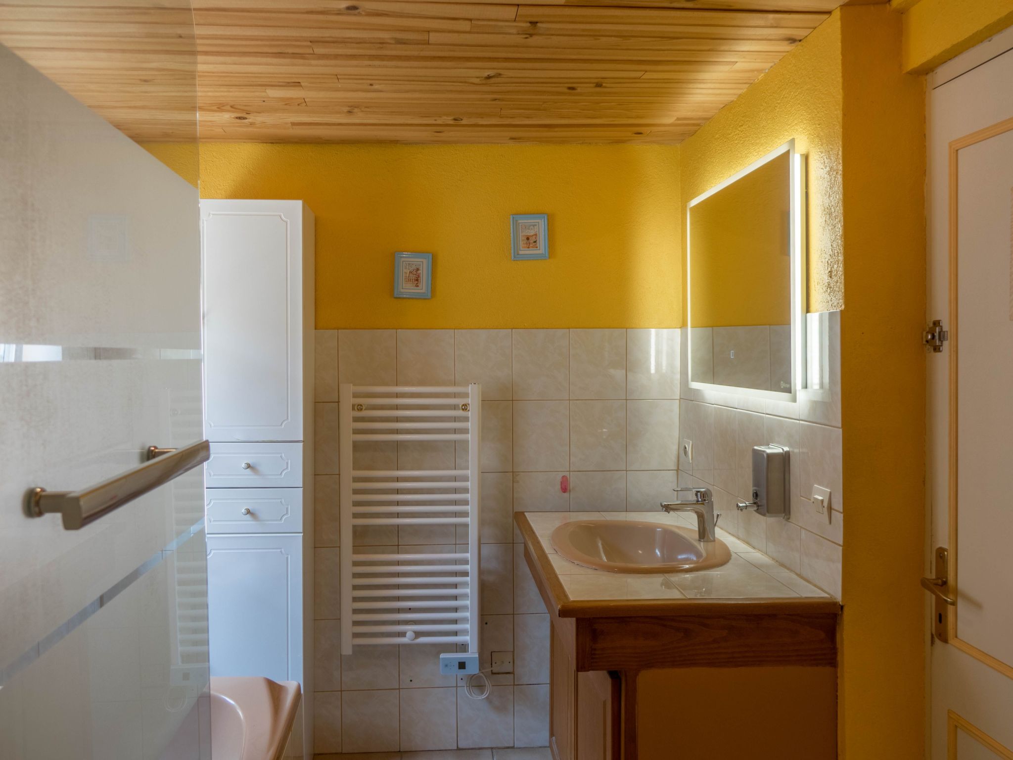 Gasthof Chantilly-Drinnen