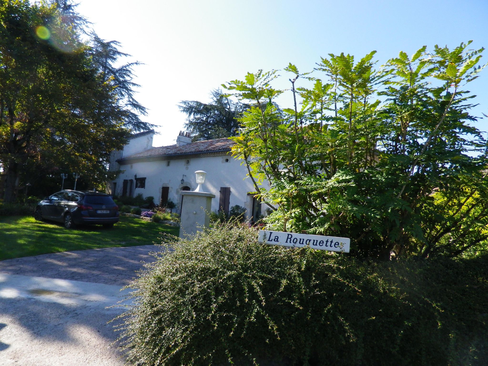 Villa mit Jacuzzi-Image-tags.info