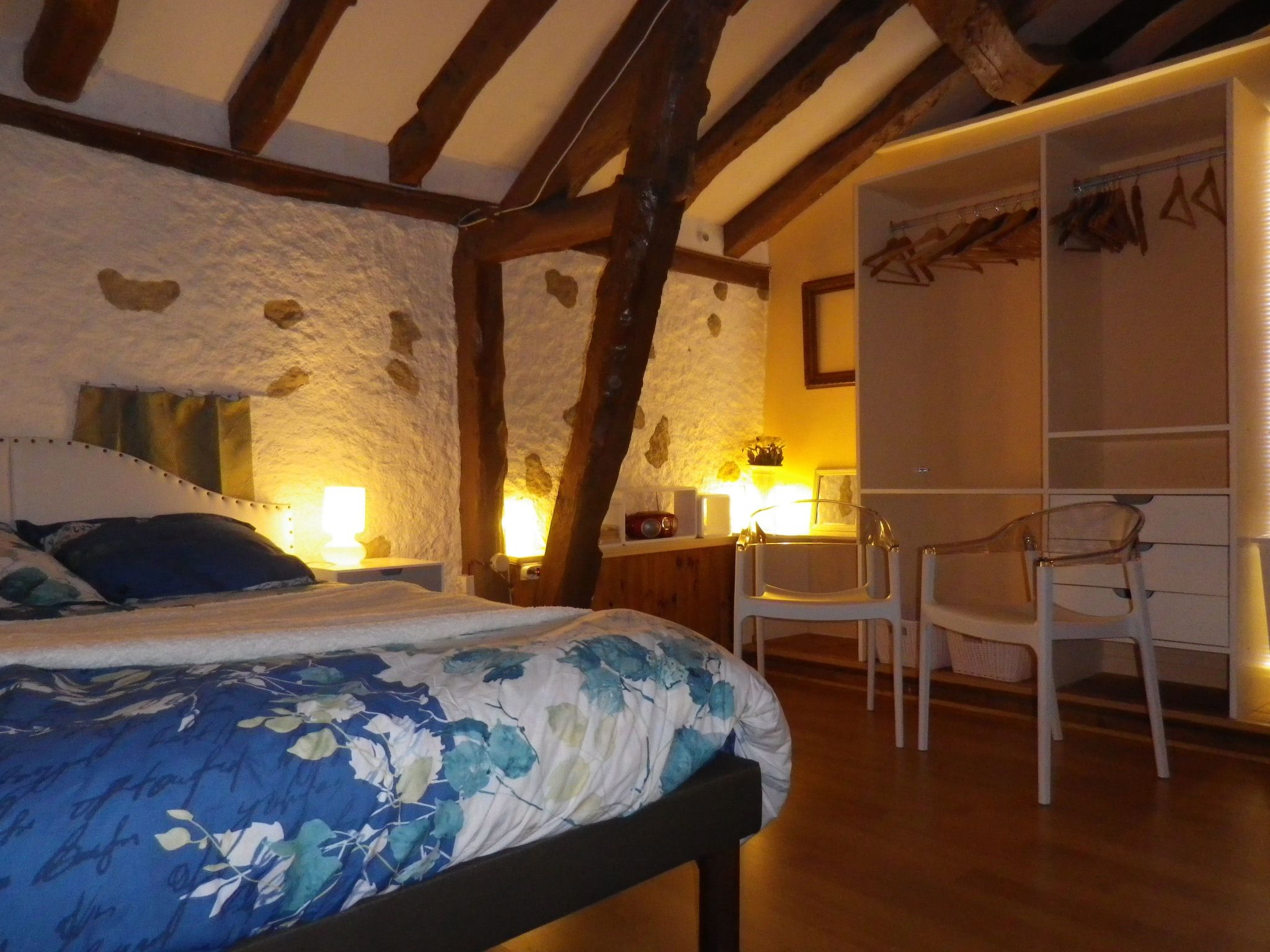 Villa mit Jacuzzi-Image-tags.info