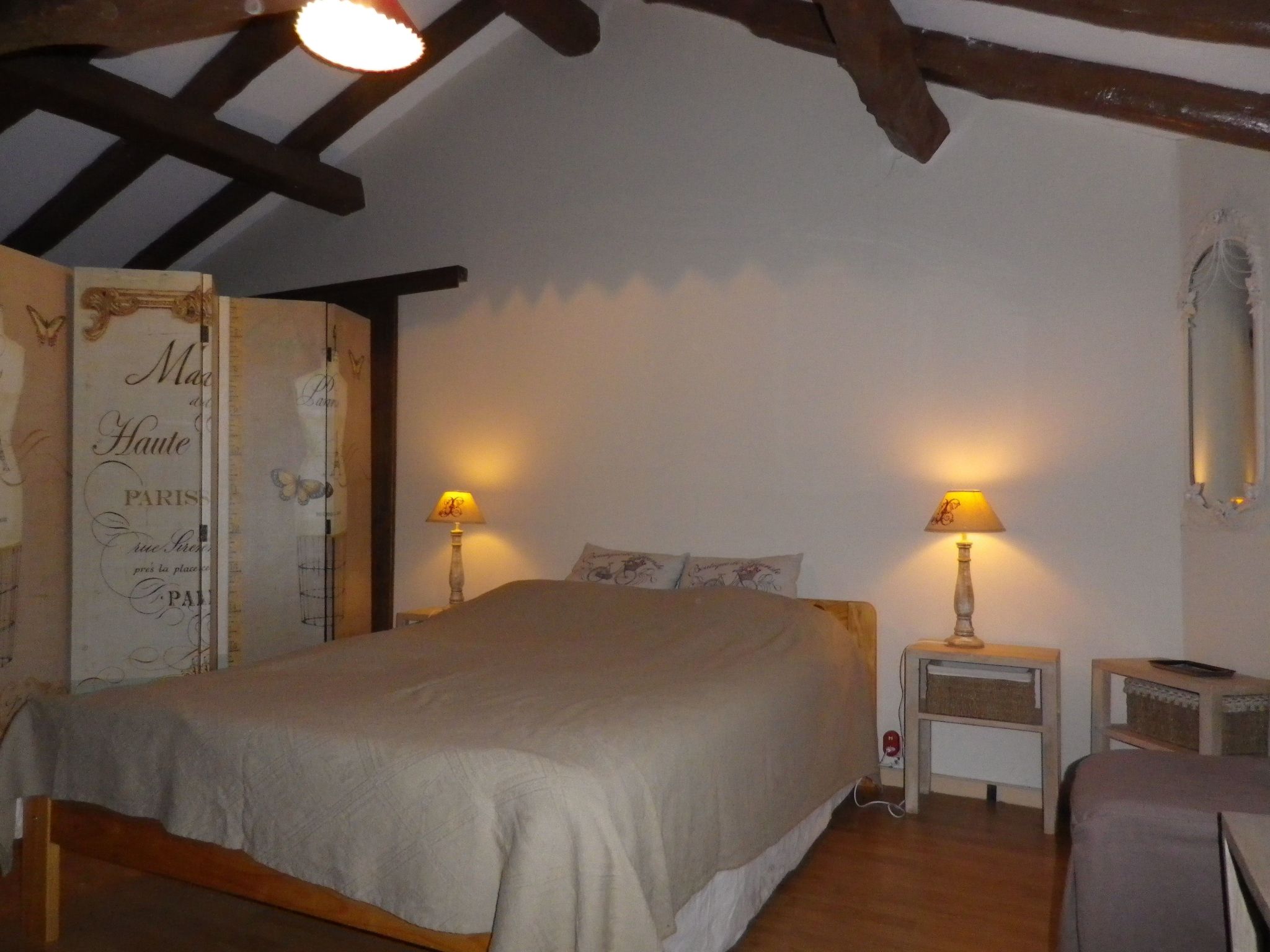 Villa mit Jacuzzi-Image-tags.info