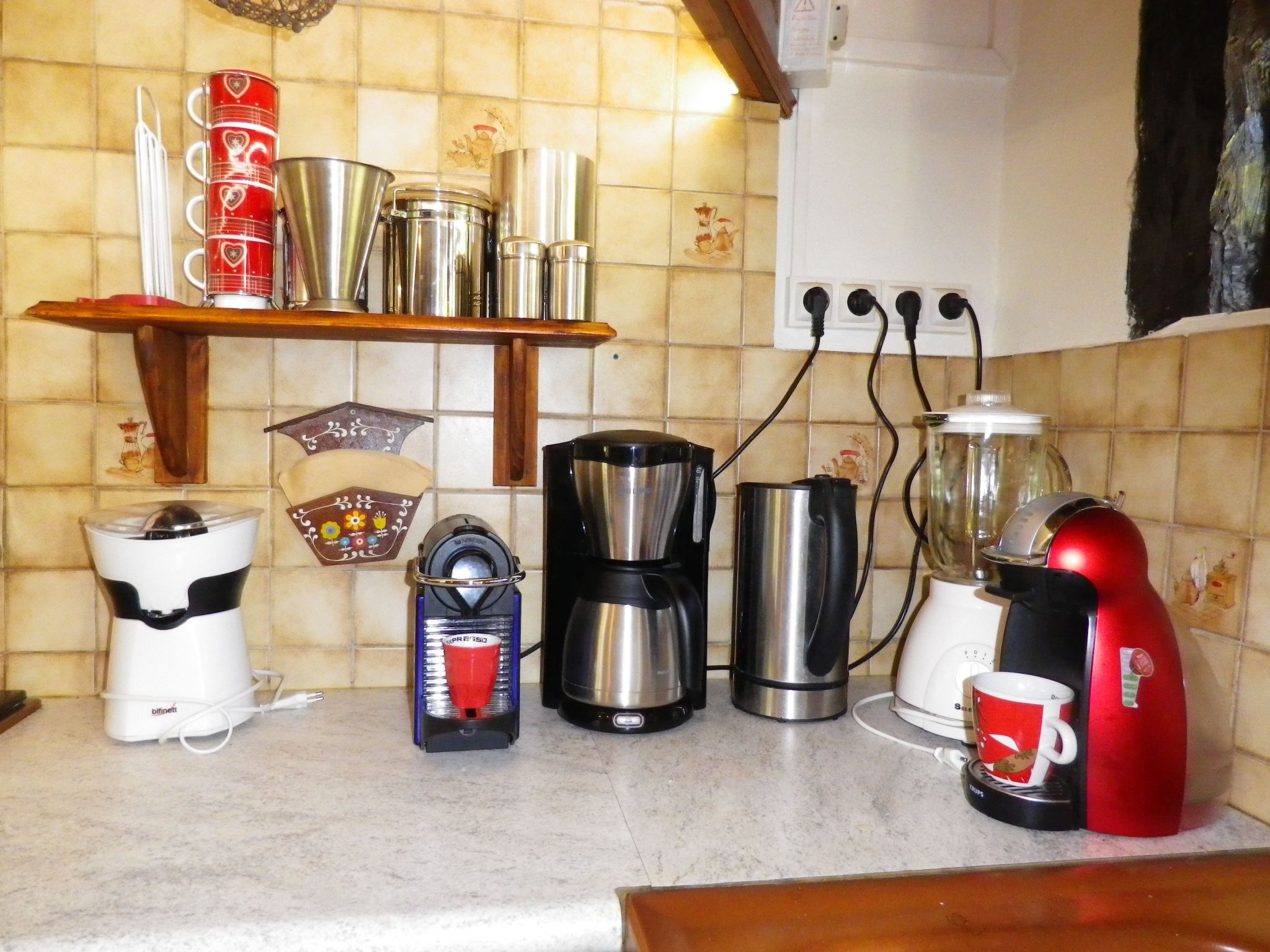 Villa mit Jacuzzi-Image-tags.info