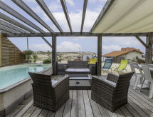 Vakantiehuis Les Baïnes: 300m van zee, privézwembad en tuin in Vieux-Boucau - thumbnail 2