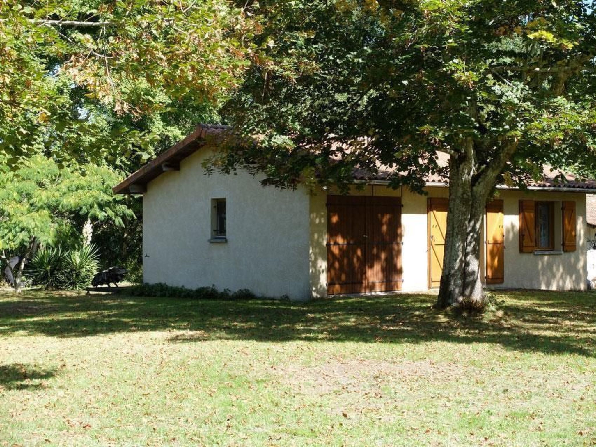 Gemütliches Ferienhäuschen im Grünen mit Terrasse-Binnen