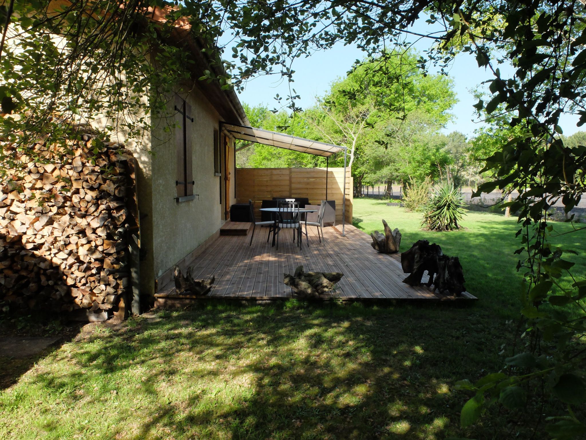 Gemütliches Ferienhäuschen im Grünen mit Terrasse-Binnen