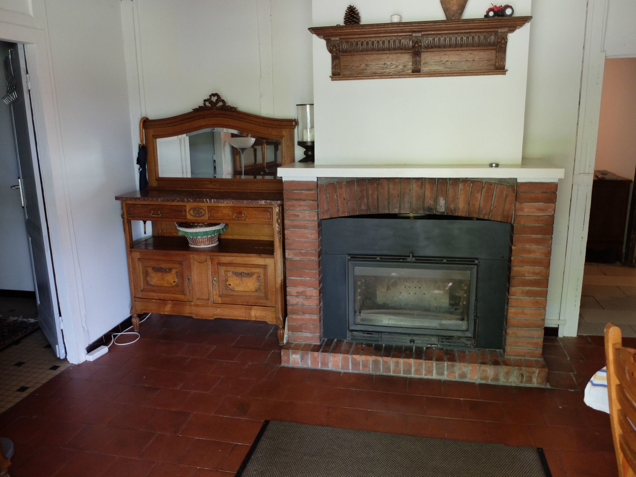 Großes Ferienhaus in Mézos mit Großer Terrasse