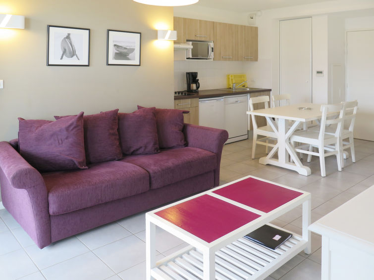 Search and Stay destination Capbreton, Nouvelle-Aquitaine - France from AU$ 101. L'Estacade (CBR401)