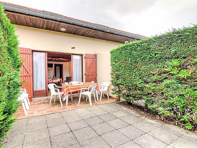 Search and Stay destination Mimizan, Nouvelle-Aquitaine - France from AU$ 216. Sicard
