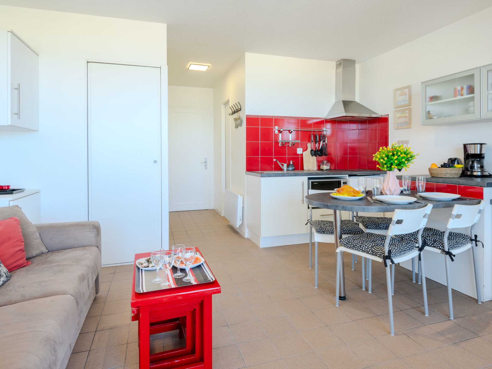 Kitchen / Dining Room